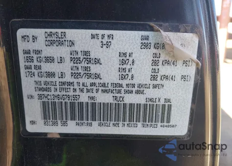 1997 Dodge Ram 1500 St из США, поврежденный, VIN 3B7HC13Y6VG791557